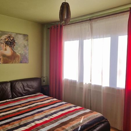 Feels Like Home Bukares Bagian luar foto
