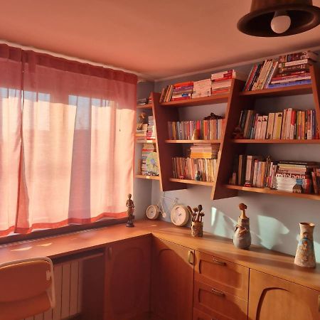 Feels Like Home Bukares Bagian luar foto