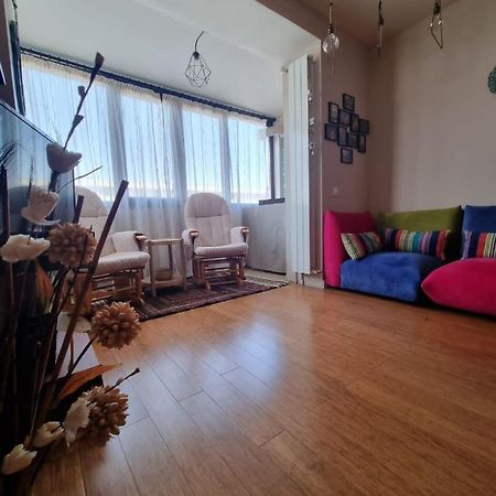 Feels Like Home Bukares Bagian luar foto