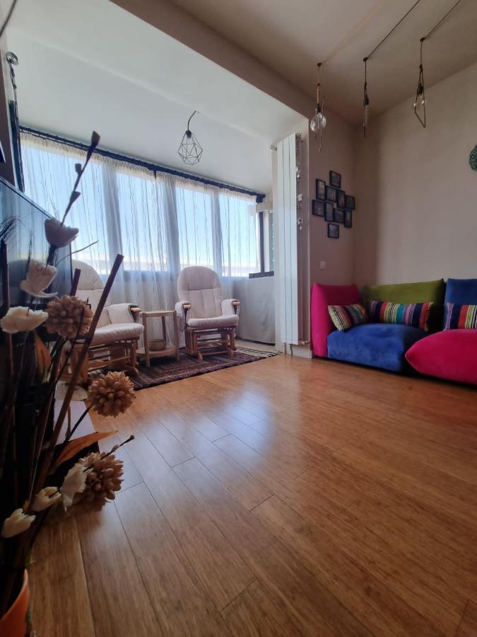 Feels Like Home Bukares Bagian luar foto